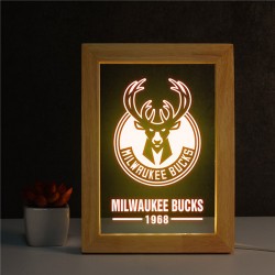Ночник Milwaukee Bucks